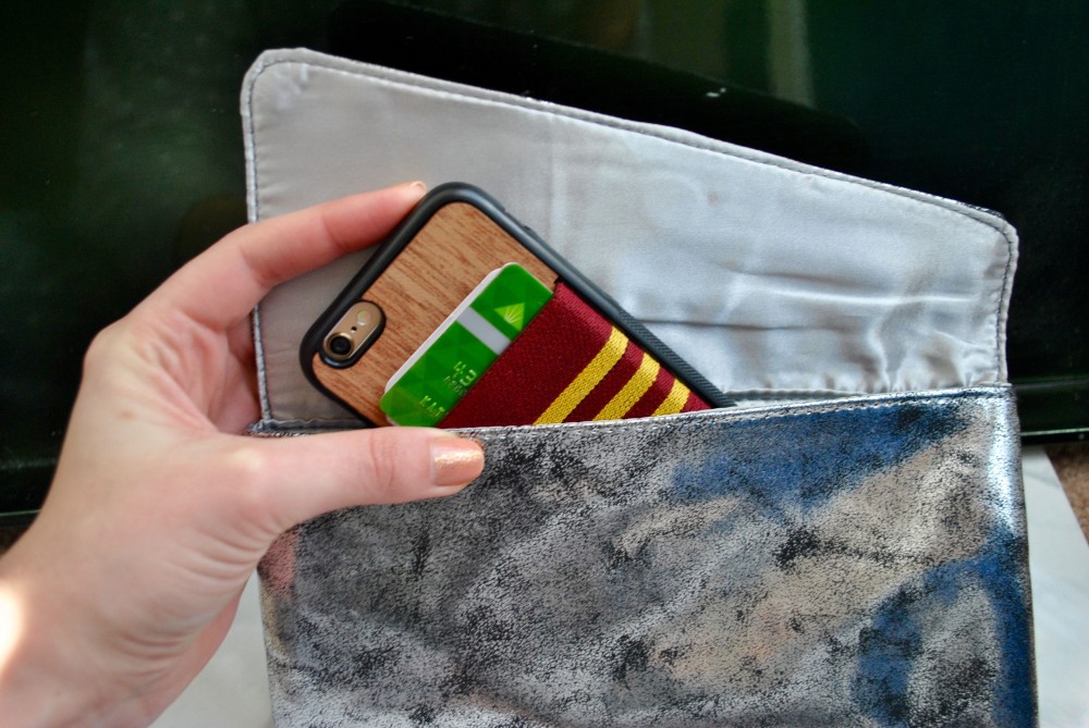 The jimmyCASE makes it easy to pack your clutch!