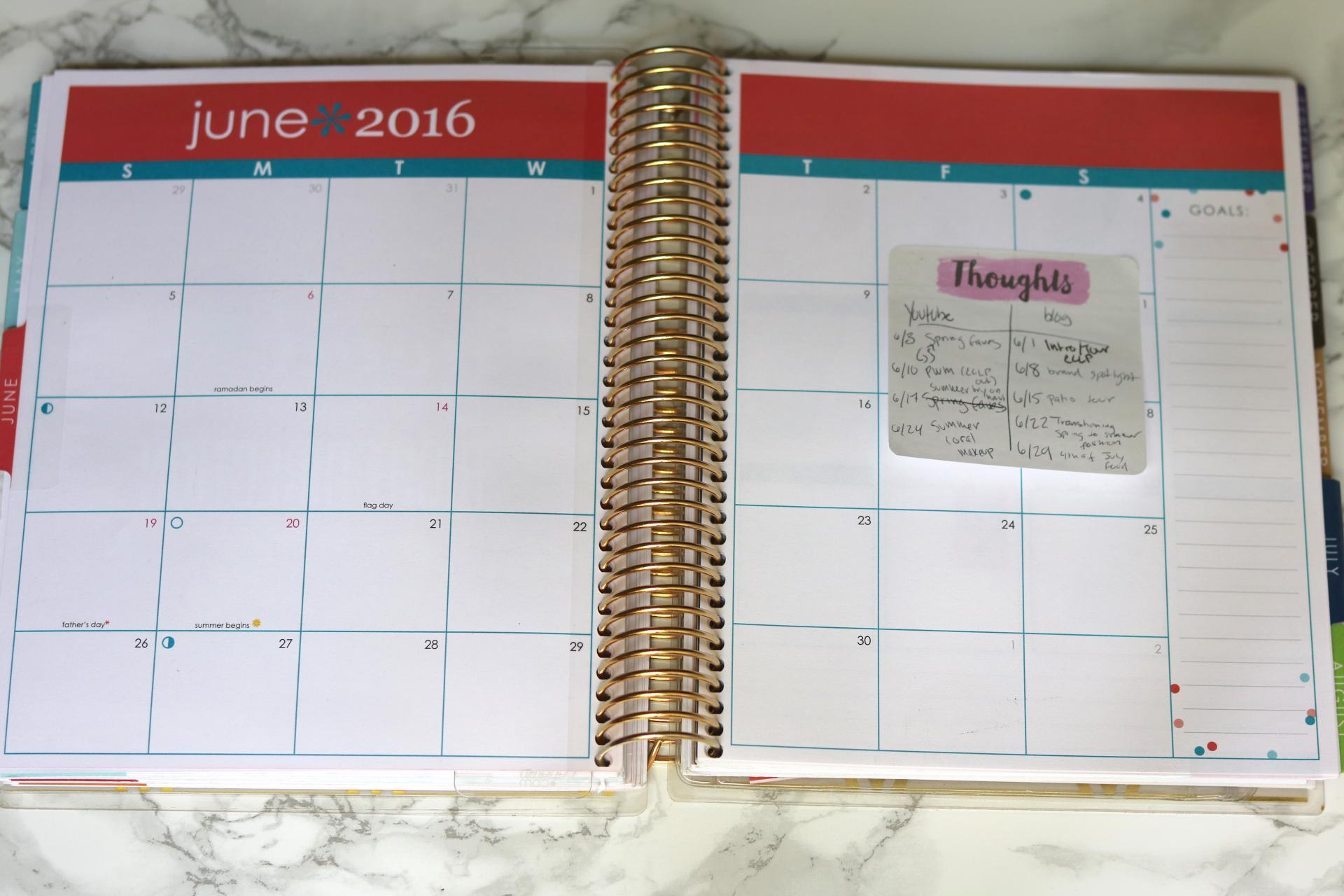 Tour my Erin Condren Life Planner! | KatieActually.com