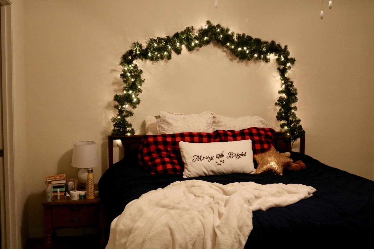 Christmassy bedroom