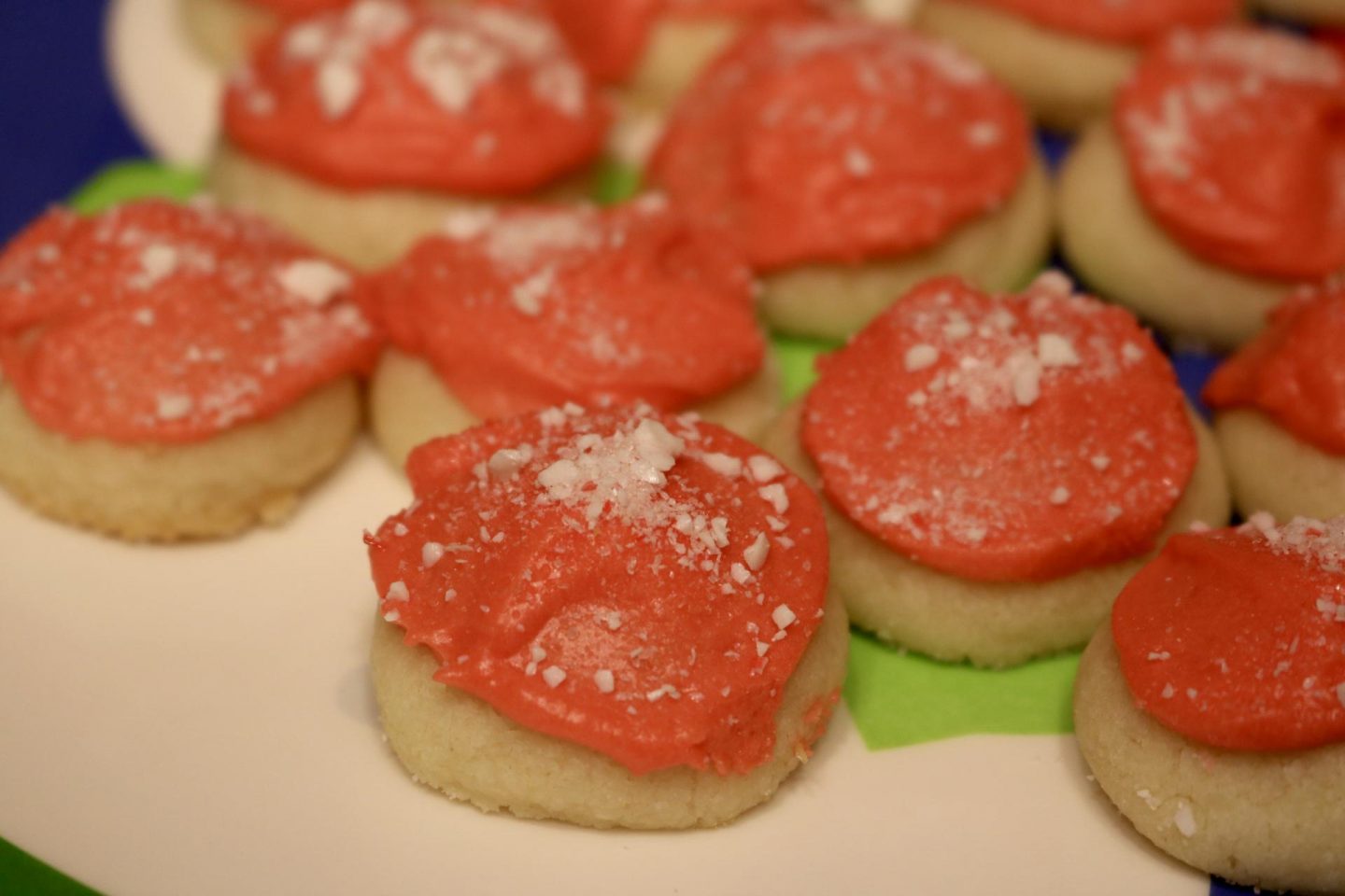 peppermint meltaways on a plate